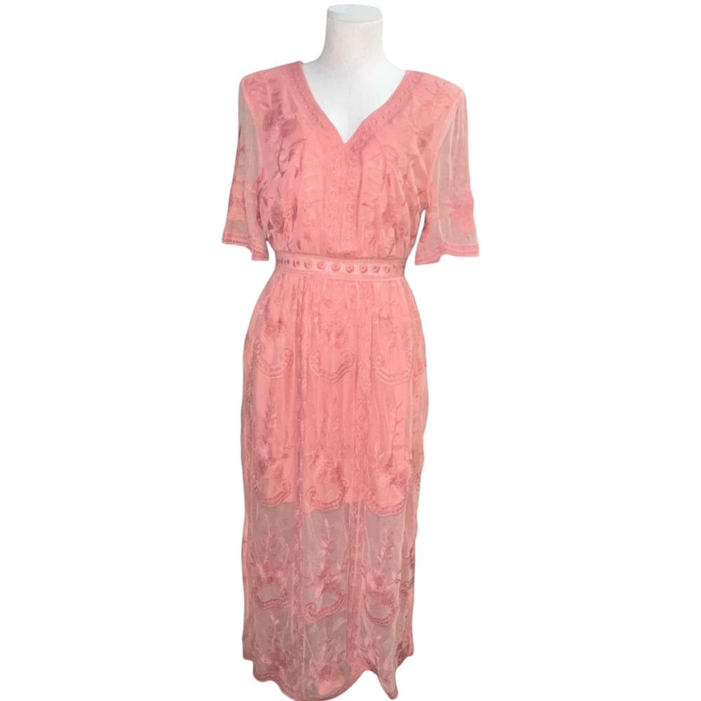 Elegant Coral Empire Waist Lace Dress - Picture 2 of 8
